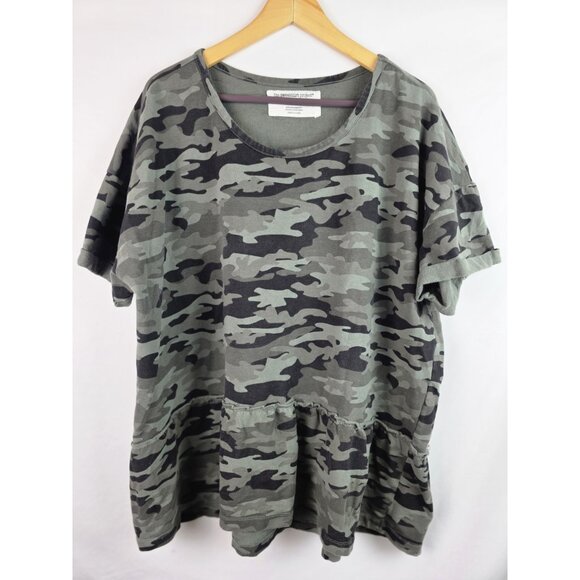 The Sweatshirt Project Womens Top Size 2X Green Camouflage Short Sleeve Shirt - Picture 1 of 11
